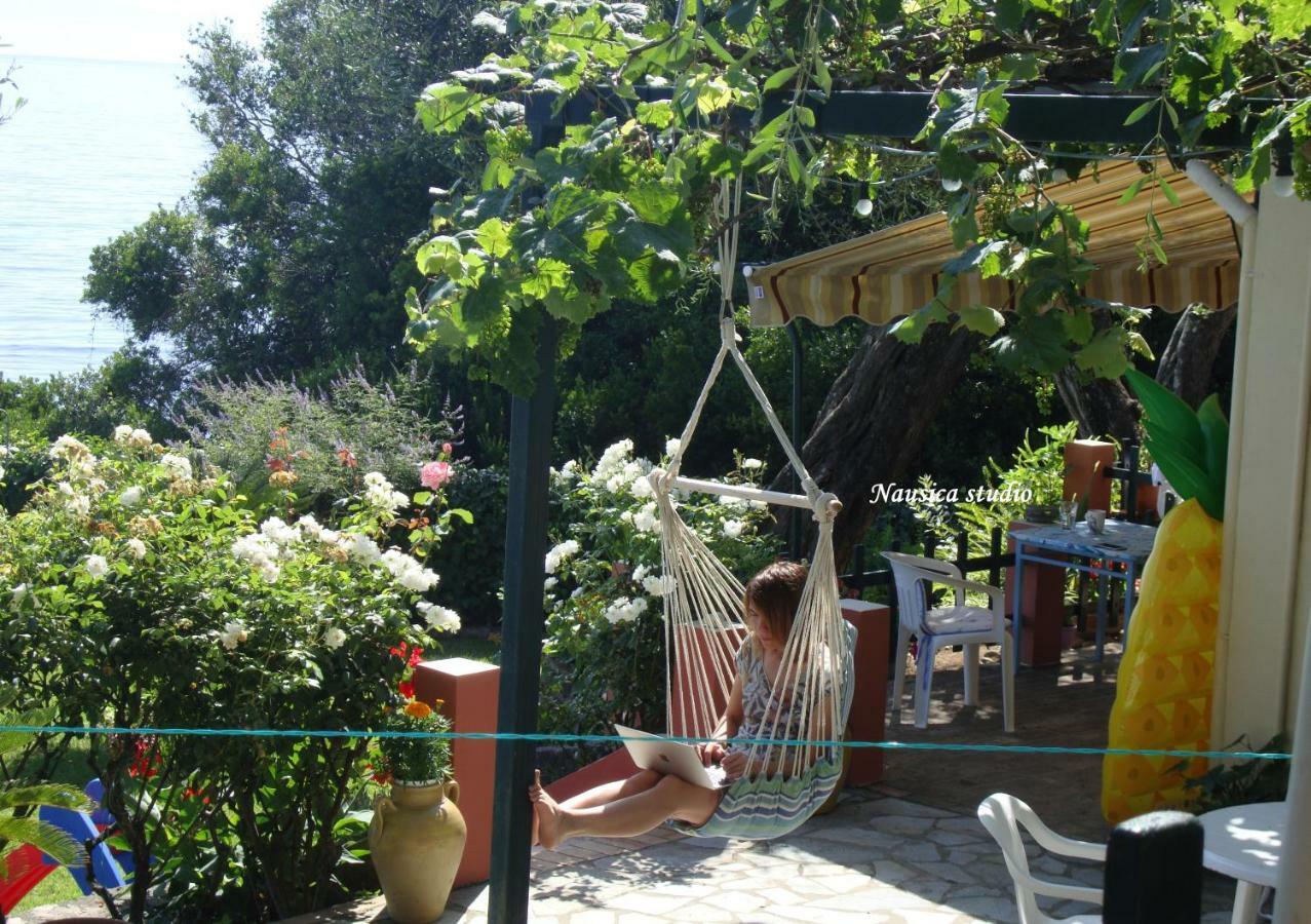 Agia Pelagia Chlomou Studio Nausica... A Sense Of Paradise! מראה חיצוני תמונה